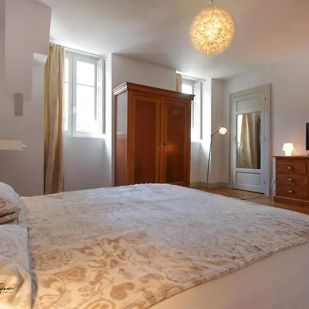 Castel Mt Spacieuse Luchon Vue Montagnes Pyrenees Villa