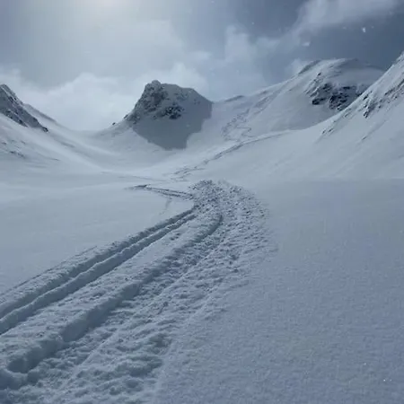 Castel Mt Spacieuse Luchon Vue Montagnes Pyrenees