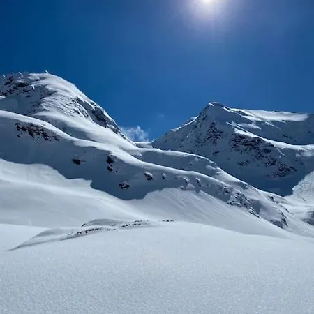 Villa Castel Mt Spacieuse Luchon Vue Montagnes Pyrenees