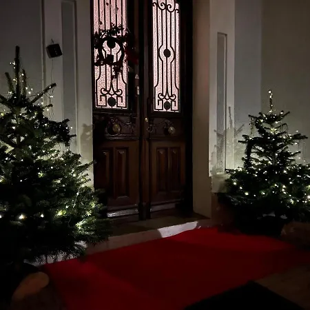 Castel Mt Spacieuse Luchon Vue Montagnes Pyrenees Bagnères-de-Luchon